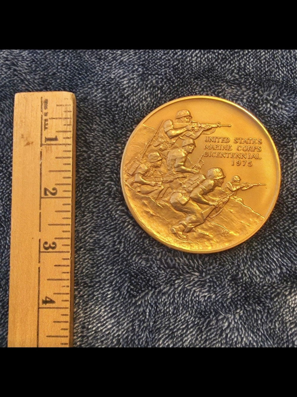 United States Marine Corps Bicentennial 1975 Commemorative Medal - Picture 3 of 3